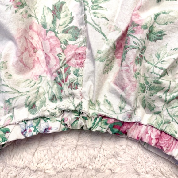 Vintage Handmade White Floral Skirt | Pink Flowers | Elastic Waist size 25 - 27 - Picture 6 of 6